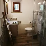 Cascina Gretaio, Dimora Tipica