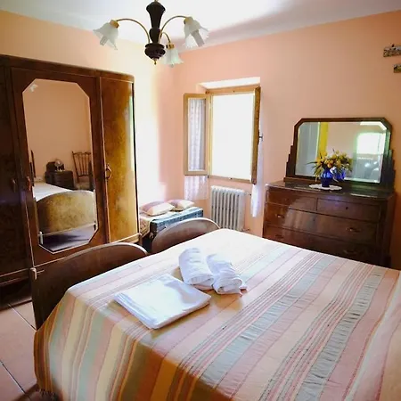Cascina Gretaio, Dimora Tipica